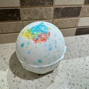 Lush Bath Bomb